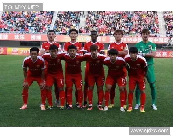 南京乒乓球队在城市联赛积分榜上以86分稳居第一名展现强劲实力