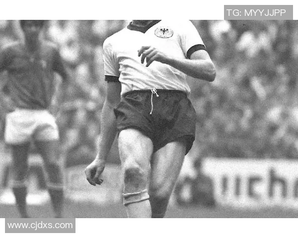 足球巨星感人告别演说视频回顾青春岁月与梦想追逐的旅程 足球巨星感人告别演说视频回顾青春岁月与梦想追逐的旅程