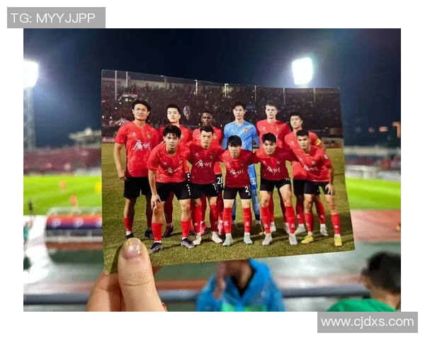 广州足球队实力飙升再创历史新高引发全国关注与期待 广州足球队实力飙升再创历史新高引发全国关注与期待